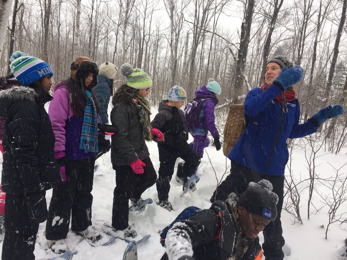 jennifergreseth's tweet photo. Snowshoeing @CMSWolfRidge https://t.co/5dGOiyFi92
