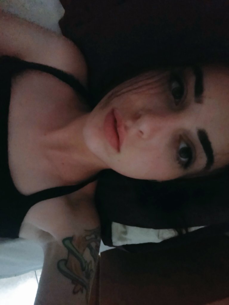 Bernal aka Queen 🫀 on X: Cristina Bernal tras el alcohol™  t.coGBN7BGYJ8l  X