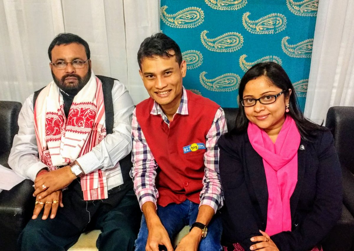 AMRITAGUHA's tweet photo. @keshab_mahanta sharing inputs on d excellent initiative of Assam Govt being taken on digital payment with BigFM https://t.co/4CUOnWgywu