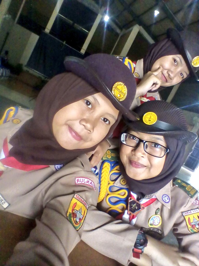 ArbaInay's tweet photo. Cantik saja tidak cukup, Perempuan juga harus Cerdas
#pramukaberprestasi #Pramukaupdate @kwarnas @pramukaupdate https://t.co/fP2580joeY