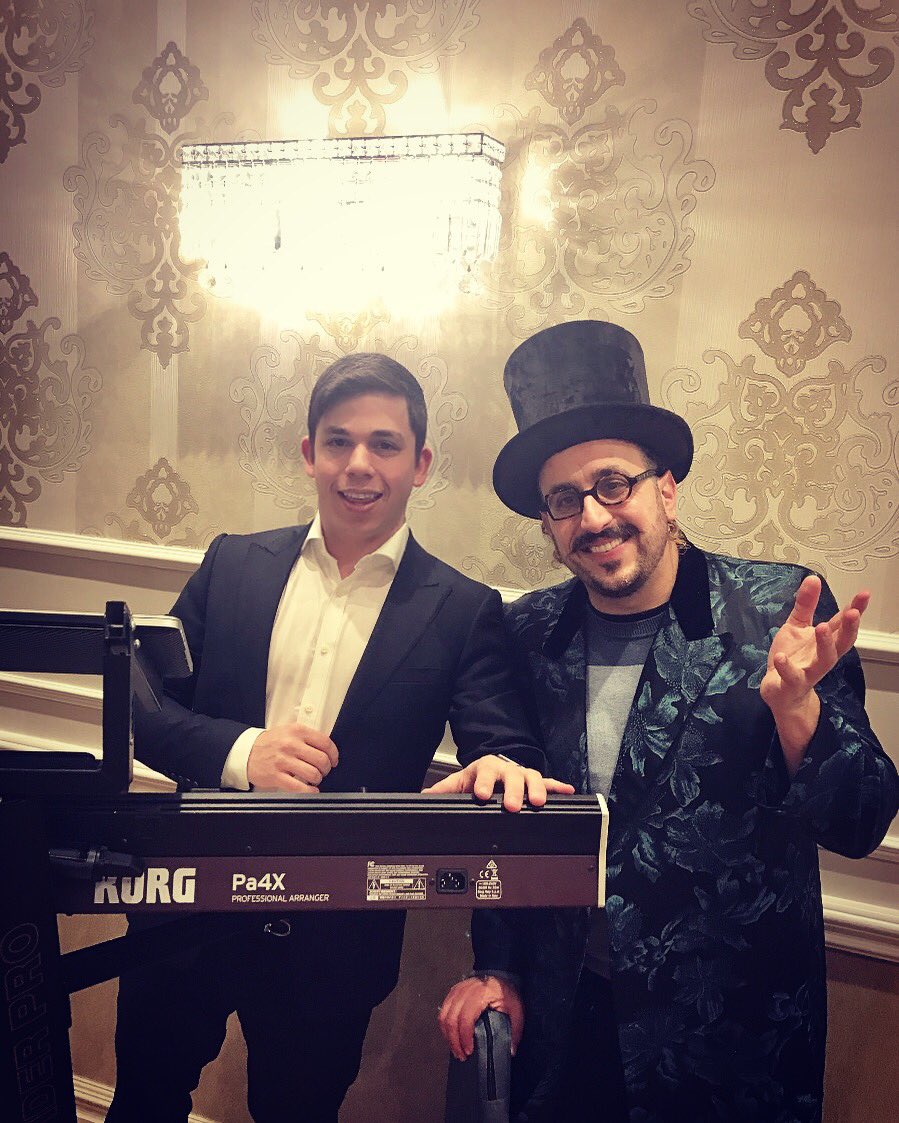 What A Musical Evening Tonight with
#Maestro Lipa🎩 #Partytime🎉