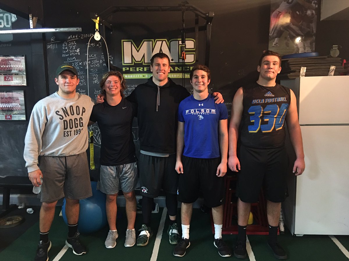 garymac50's tweet image. Football season is over. Who's ready to work??? Got a solid group representing the 3 local schools Folsom high, Vista, and Oak Ridge