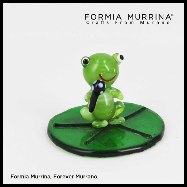 TFormia's tweet image. So Clever!!! This frog can play so many instrument😄