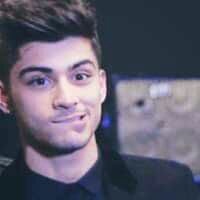  happy birthday zayn malik.........god bless you.......
 May your all wishes come true....;-) 