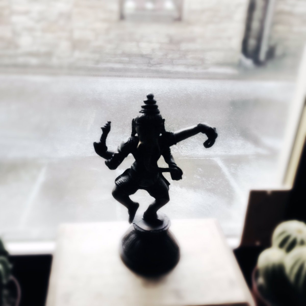 rik_hammond's tweet image. Icy morning. Coffee &amp;amp; a good book methinks... #island #islands #map #maps #mapping #Scotland #Orkney