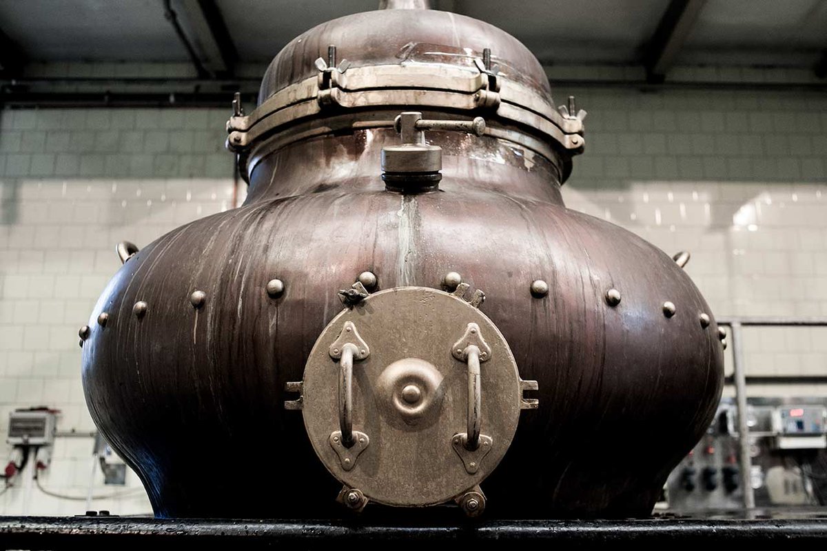 El fantástico y antiguo #alambique con el que hacemos la magia para nuestra ginebra #987Gin #FelizJueves #Gintonic #Bierzo #LeónEsp #Spirits