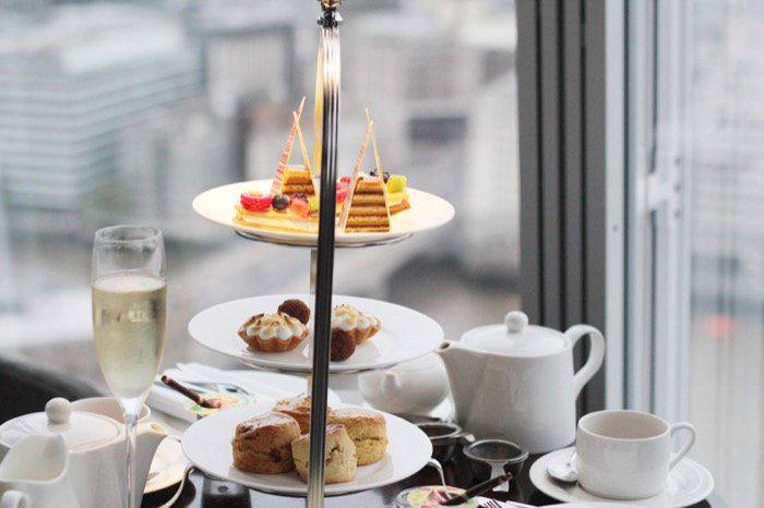 ViaggiLondra's tweet photo. Le migliori sale da tè a #Londra: https://t.co/LNg9vAq629 #afternoontea #London https://t.co/66EbkkXZi1