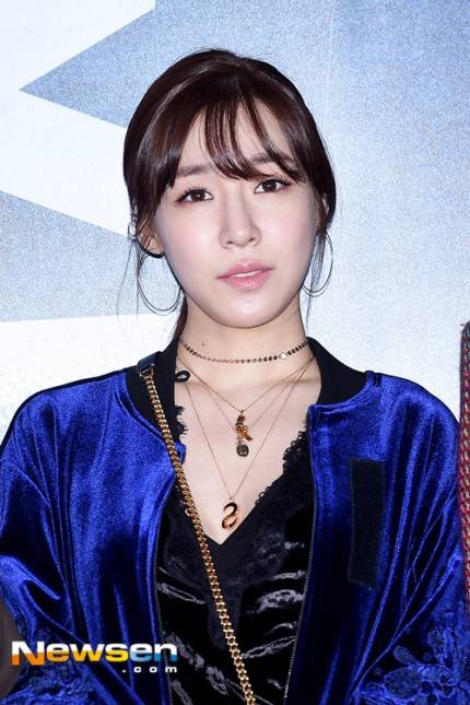 xotiffanypics's tweet photo. baby in blue 💙 https://t.co/7peHLXFy3f
