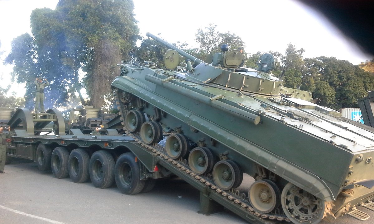 BMP-3 Vehículo militar de Infantería - Página 2 C199kcxWIAEtaM5