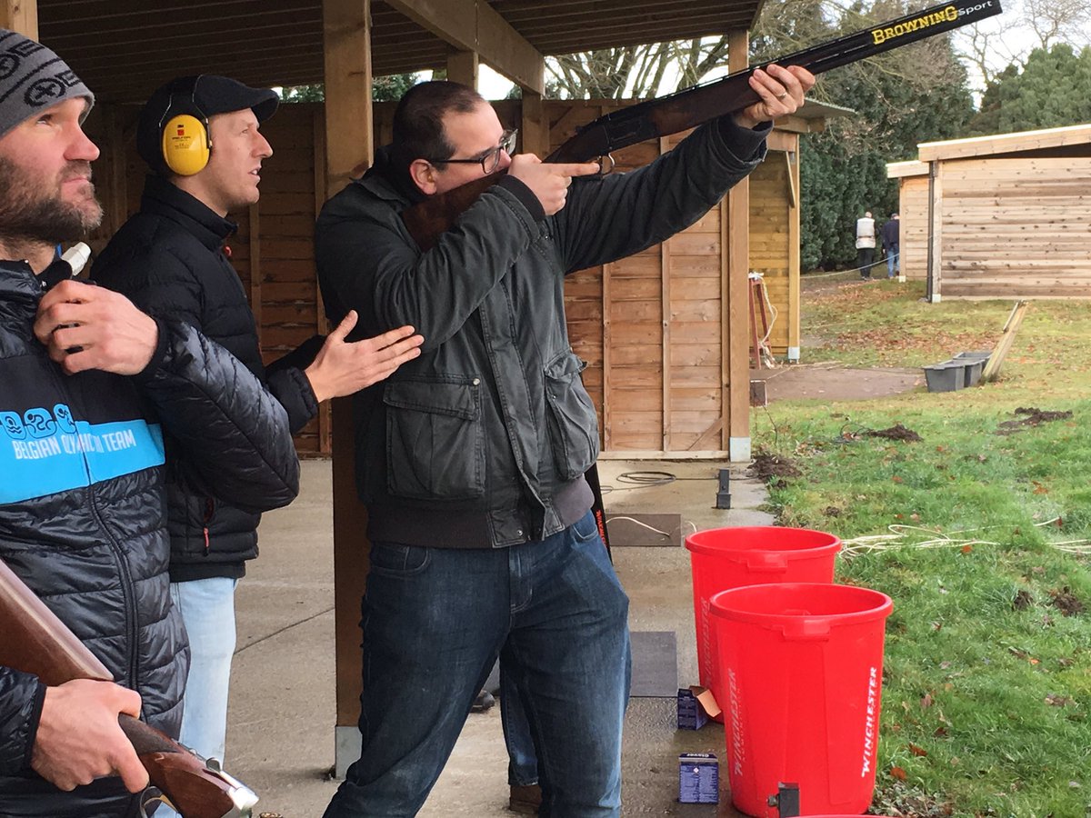 Nieuwe olympiade werd gisteren door de VTDL op gang geschoten tijdens teambuilding in Noorderwijk.@vtdltriathlon