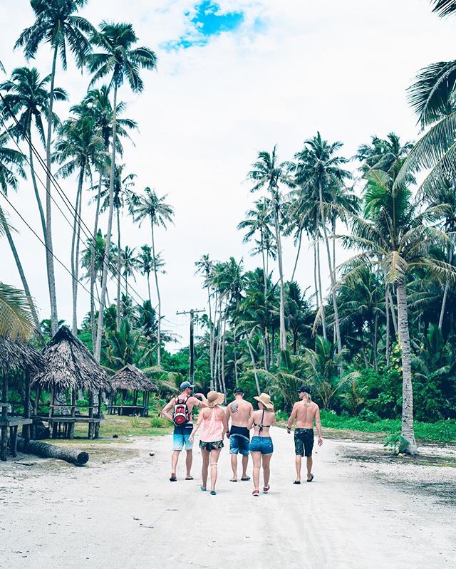 samoatourism's tweet image. A shout out to all the awsome people you meet &amp;amp; instant friends you make while traveling. 📷 Fa'afetai: @projectdreampath