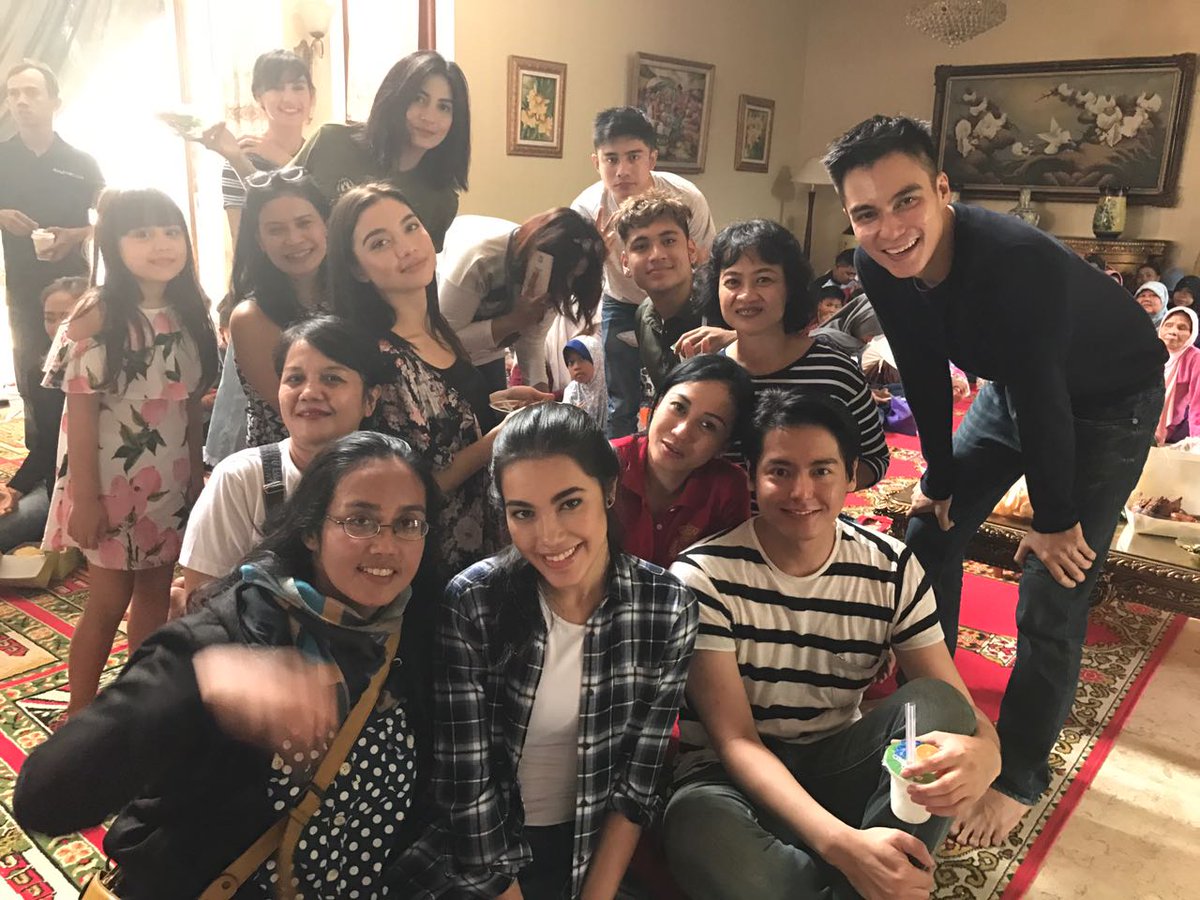 Indahnya kebersamaan😬