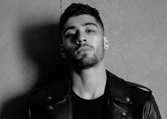 befourzaints's tweet image. Happy 24th Birthday to the one of the greatest person i've ever known. I love you with all my heart 💋💞 #HappyBirthdayZaynMalik