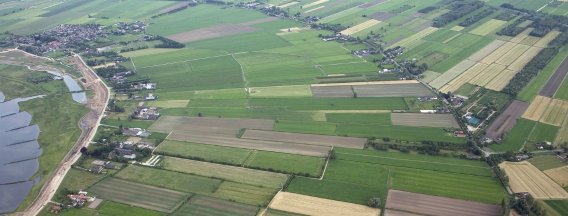 RVO_Agrarisch's tweet photo. Vragen over het pachten of verpachten van grond? Bekijk de FAQ https://t.co/FEnforGZ9y https://t.co/DXbSVlPn4X