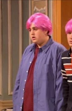 pixiefolklore's tweet photo. Josh in pink rt if you agree 😍 https://t.co/KD5YazF6TM