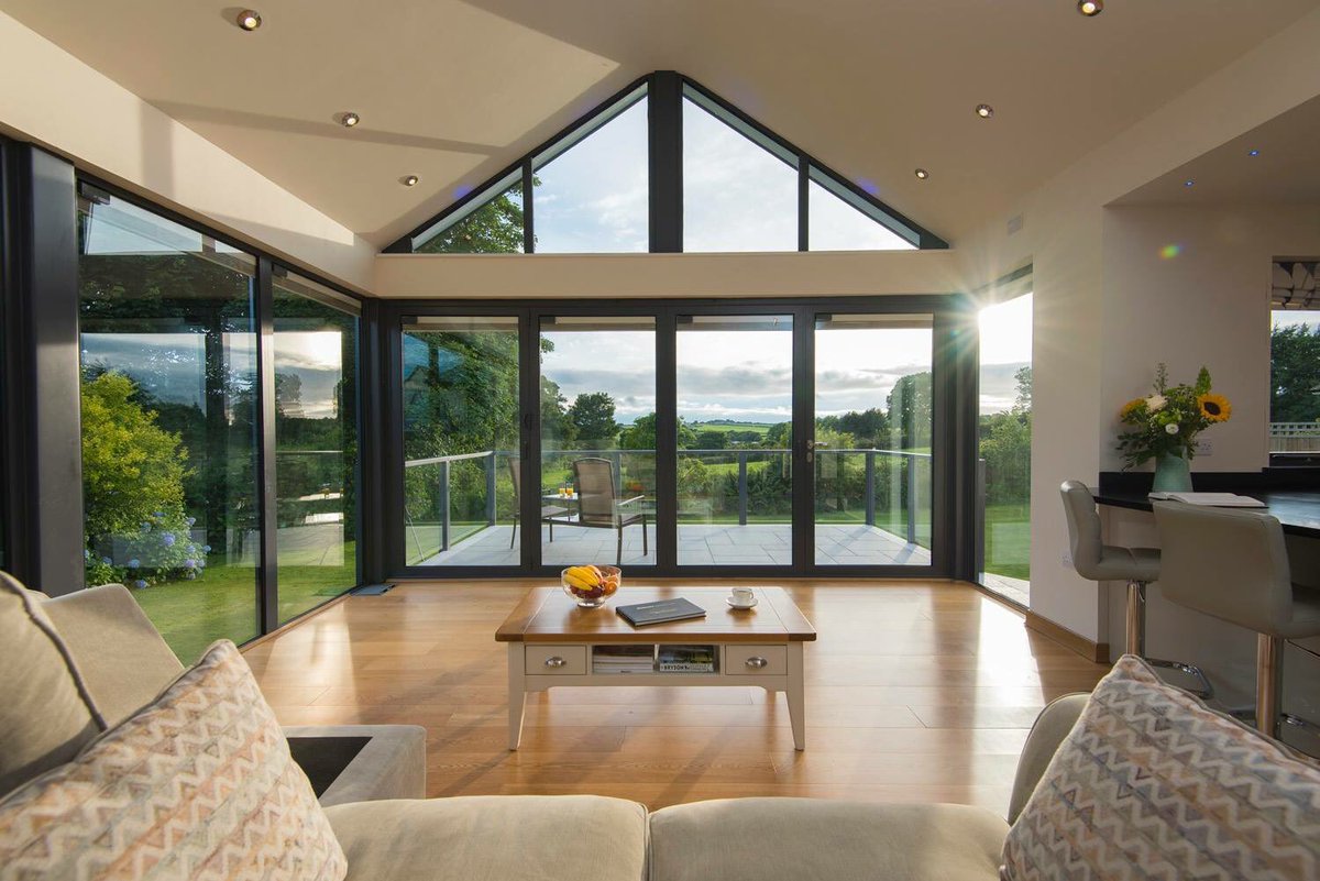 SE_Bifolds's tweet photo. Good morning! Look at this for a room with a view, who would like their morning coffee here? #origin #bifolds #slidingdoors #gablewindow https://t.co/xdMlByglcl