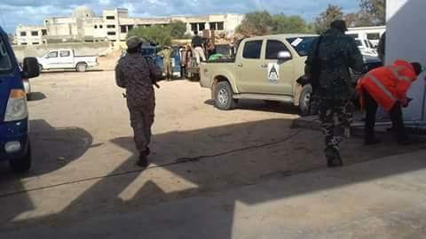 libyaalaan's tweet photo. #ليبيا_الآن | عمليات بحث وتأمين وتمشيط واسعة إثر ورود معلومات عن تواجد أحد إرهابيي #داعش الهاربين في منطقه الشعبية في #سرت. https://t.co/89P5SLt4ph