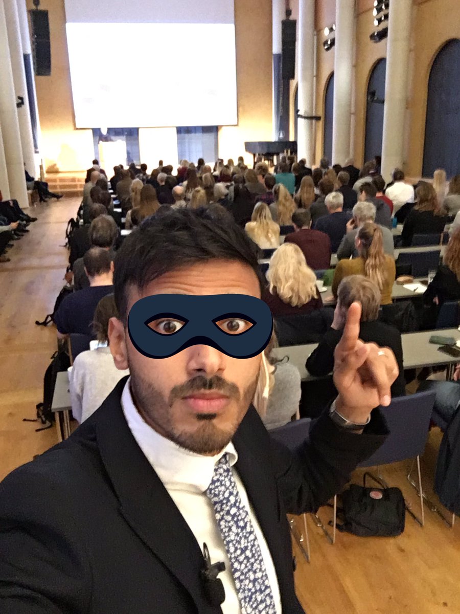 YusufOmarSA's tweet photo. FB live from Norway talking about @Snapchat for social good in a few moments #VisMedia https://t.co/HBdUVmkLQx https://t.co/2dtRZcODPr