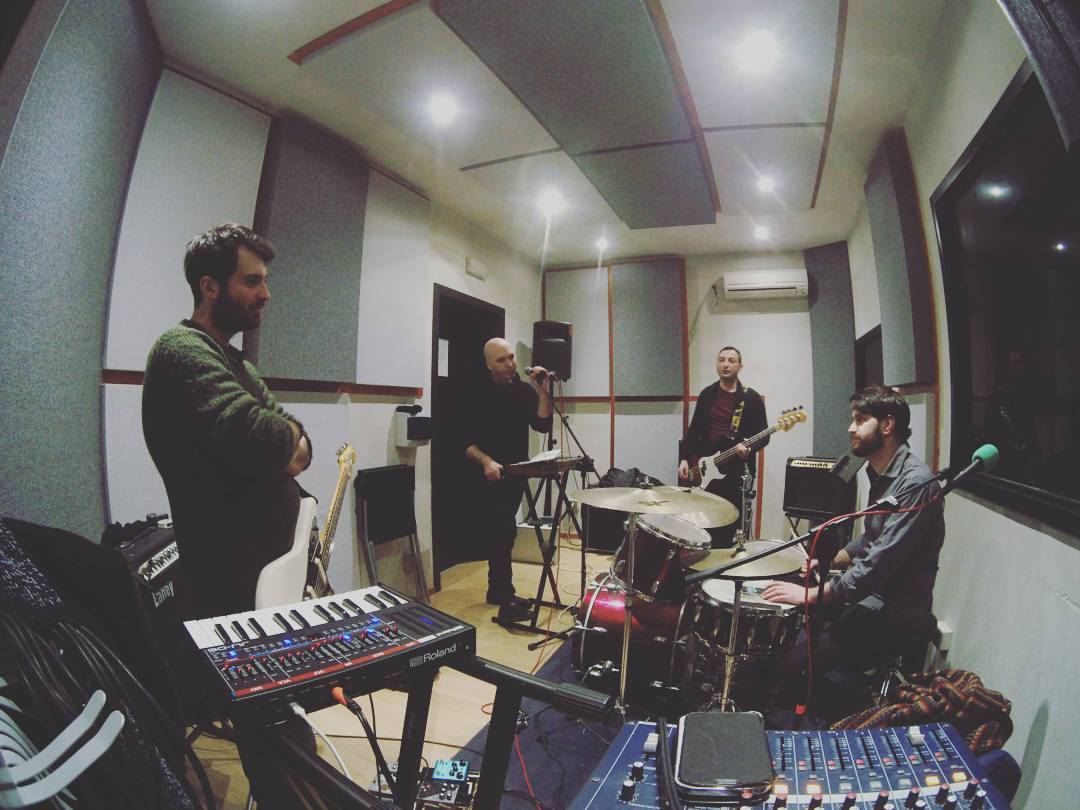 playontape's tweet photo. Quasi pronti per il nuovo album #newalbum #playontape @LaRivoltarecord https://t.co/UBb15mh8lS