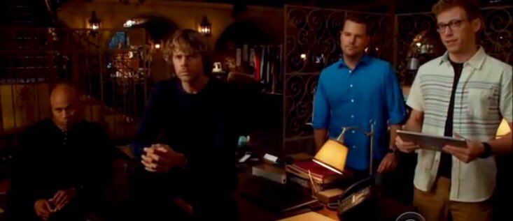 wwwserena's tweet photo. NCIS: Los Angeles Stars Tease the Mole Hunt's 3-Part Climax, 'Red Herrings' to Come #NCISLA 
https://t.co/sqxjWygR0l https://t.co/6rAQfbcFwy