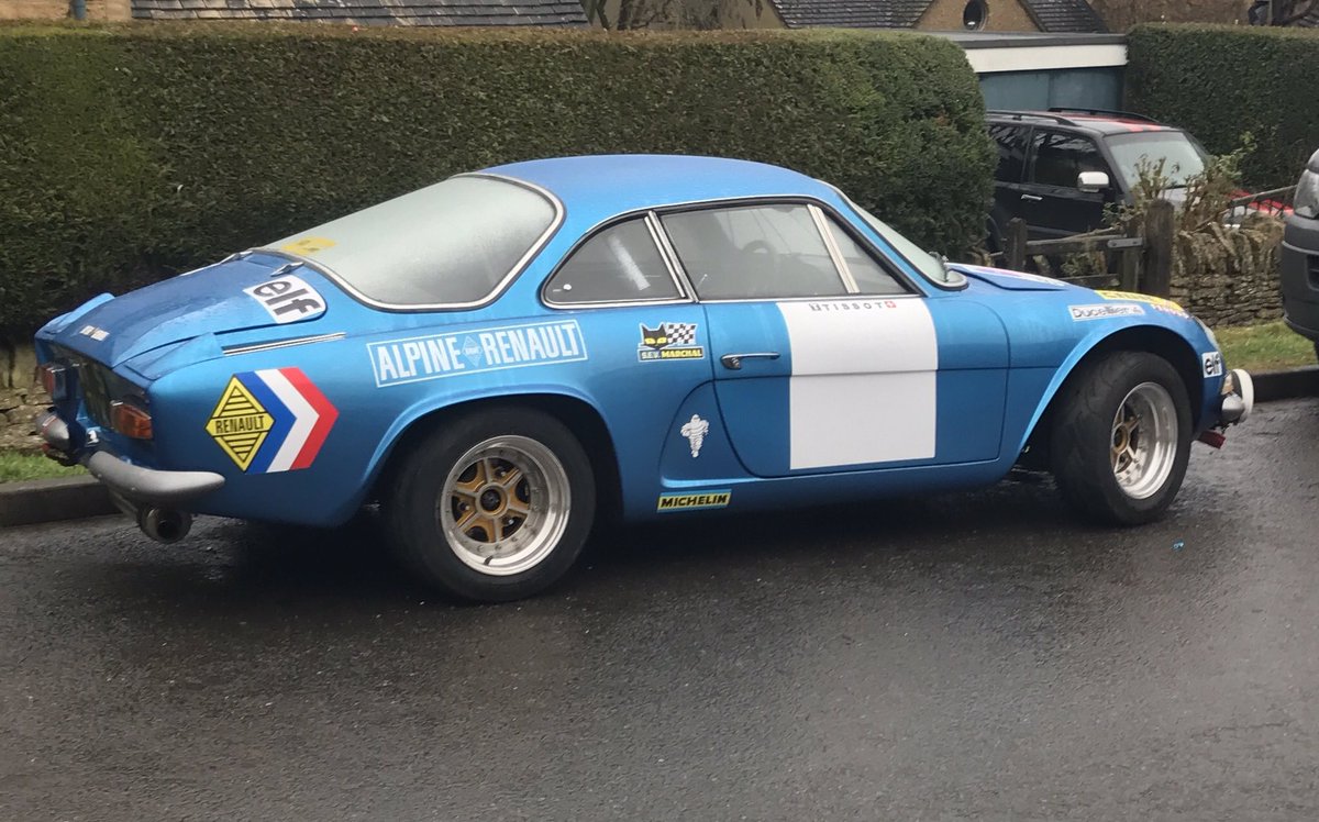 mitchellsCSP's tweet image. #Neighbourlylove This sweet thing along with its owner, has convinced me to enter Hill Climbs &amp;amp; Sprints this year @MSAUK @SpeedHillClimb