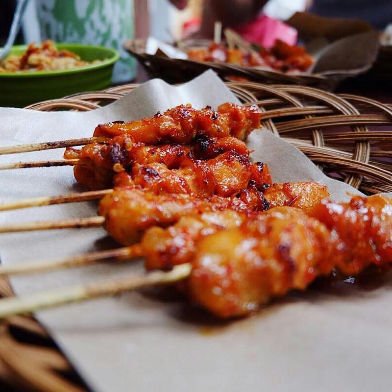 Sate kesukaan wisatawan mancanegara dan Indonesia...sate ratu, jogja paradise, jl magelang km 6, jogja