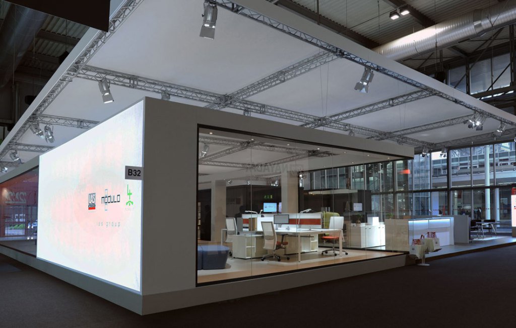 HytnerExhibits's tweet photo. Use Your Competitors Tradeshow Stand To Your Advantage https://t.co/GVYPoAGC9p https://t.co/LxXNkZDjHO