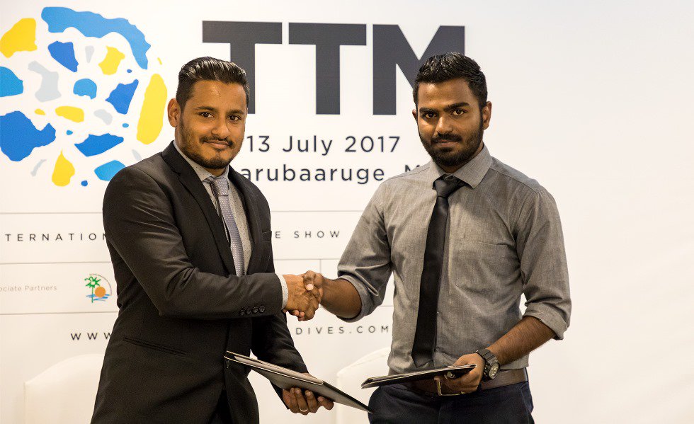 maldives's tweet photo. Travel Trade Maldives (TTM) signs with media partners @getawaysmv https://t.co/MT1PtMXOK4 https://t.co/JQF5WWF5pb