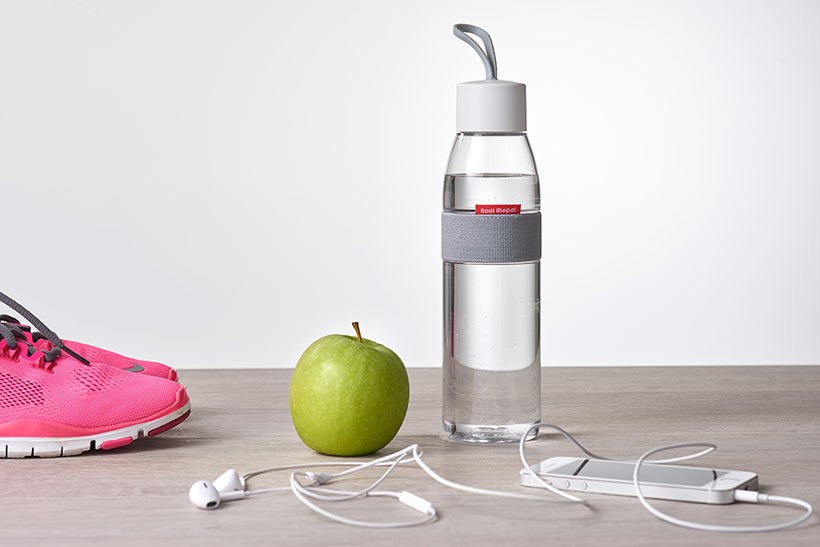 Ben jij het nieuwe jaar ook sportief begonnen? Waterflessen en sportbidons van #RostiMepal vind je bij #MelamineGoed melaminegoed.nl/to-go/rosti-me…