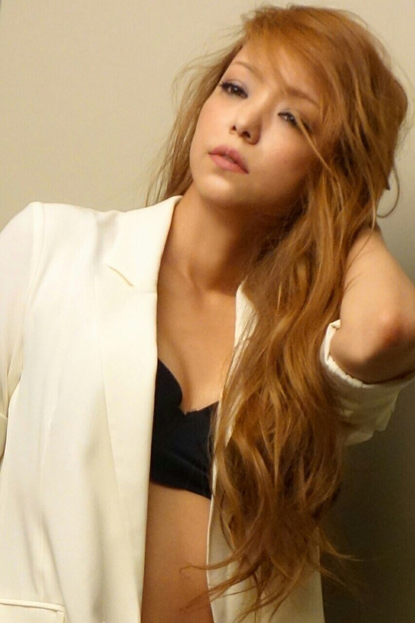 安室奈美恵 エロい  / X