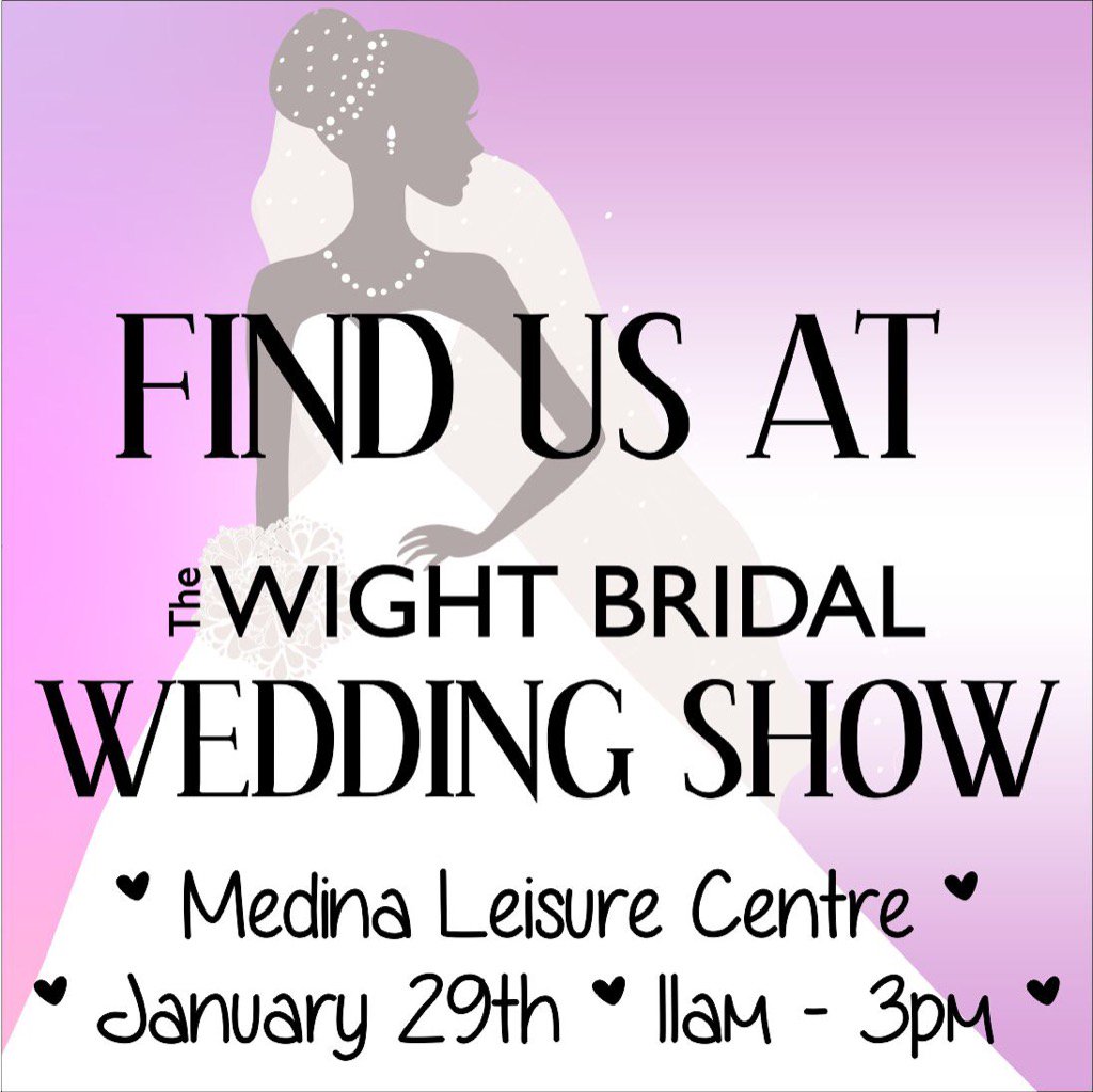 Blushing brides to be with a taste for the mighty bulb? Come and find us!#isleofwightweddings #catering #garlic