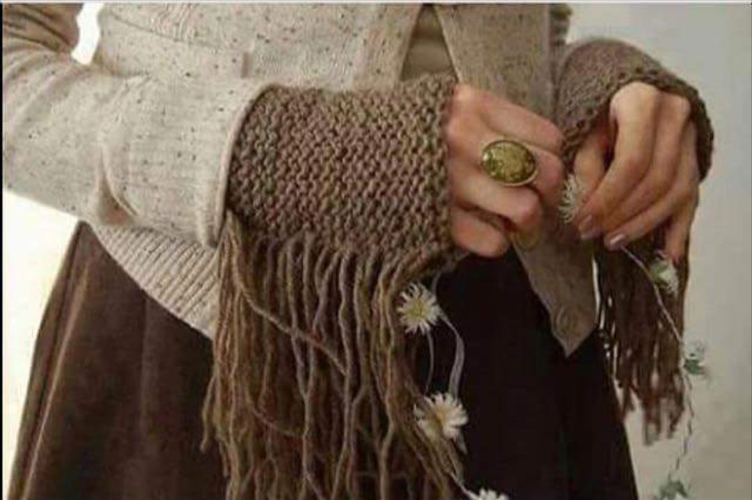 Sevgisi Ucuz Olana...
Kaliteli Sevilmek Ağır Gelir...