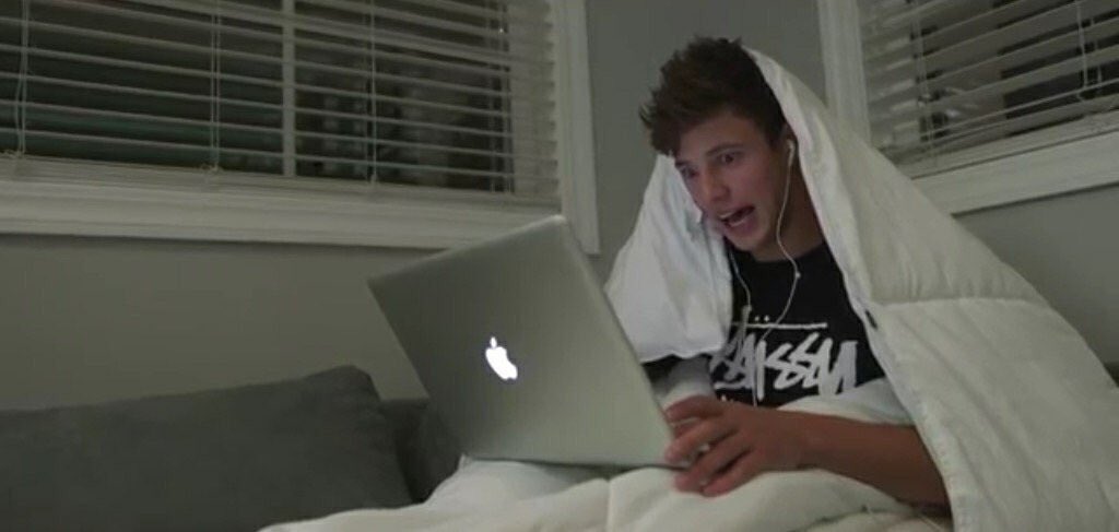 vodkawithjacob's tweet image. my friends tonight vs me tonight