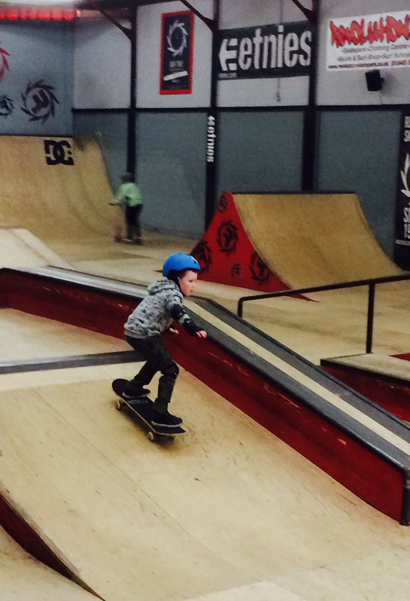 CraftyGingercat's tweet photo. Callum having awesome morning #skateboarding #lesson @RevSkatepark thanks Holly https://t.co/QVrEsPBL9V