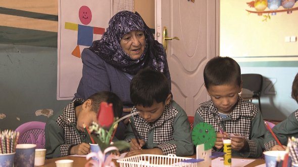 EasierNewInt's tweet photo. New #ELT #readylesson about #education in #Afghanistan on ppt and pdf for intermediates https://t.co/m3q1P8HKkr #teachingEnglish #ESOL https://t.co/GBrubxJPLI