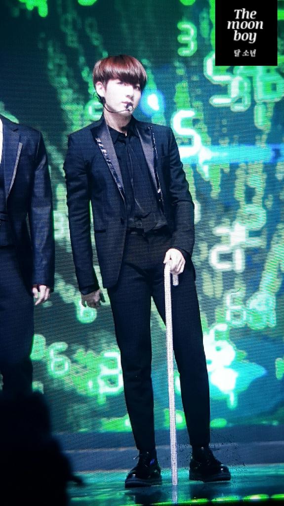 PARENTS: WHAT'S YOUR WISH FOR 2017

ARMYs: I WANNA BE A CANE STICK