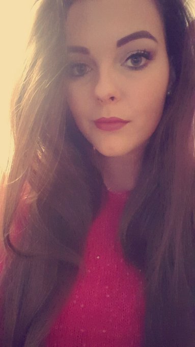 End of year #selfie 😗 https://t.co/fGbSKKR5dJ<a href="/tag/selfie"class="tags">#selfie</a>