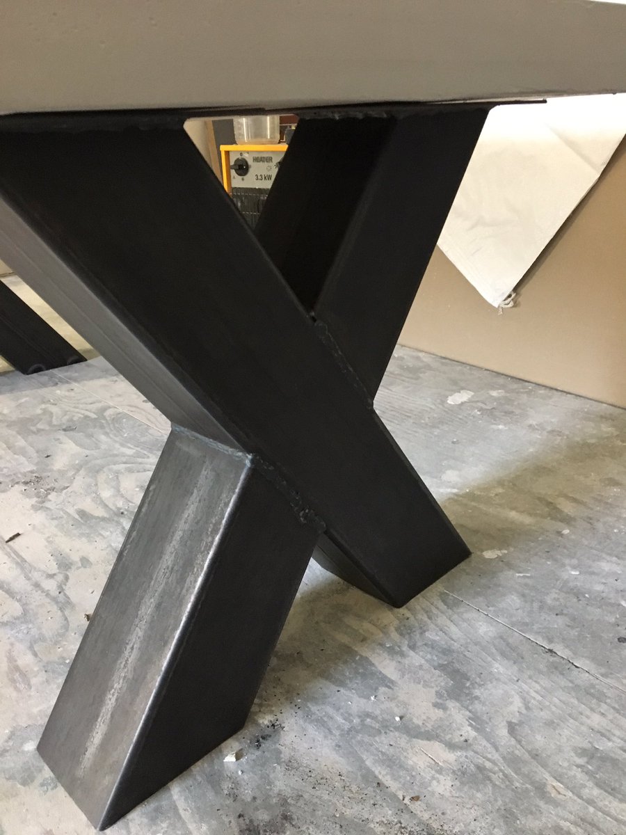 Mooie Beton Ciré tafel gemaakt# industrieel#modern#
