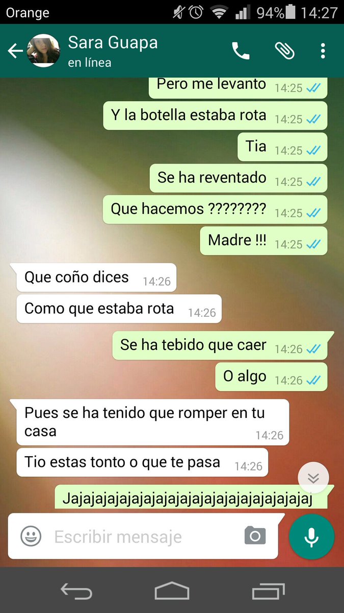 EduuuMC's tweet photo. @SaraCubo se asusta 😂 https://t.co/TOjgUCLfTB