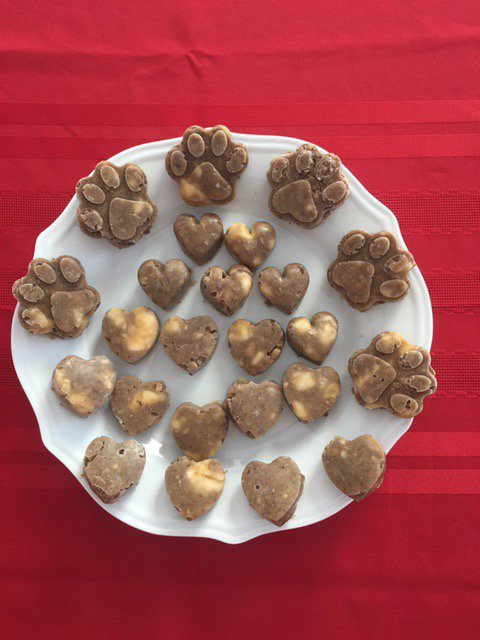 K9sOverCoffee's tweet photo. How To Make Healthy Banana #Tripe Dog Treats! #HealthyDogs #DogTreats #Homemade @darwinspet https://t.co/G7KKfqyVPh https://t.co/BUmuzC5xir