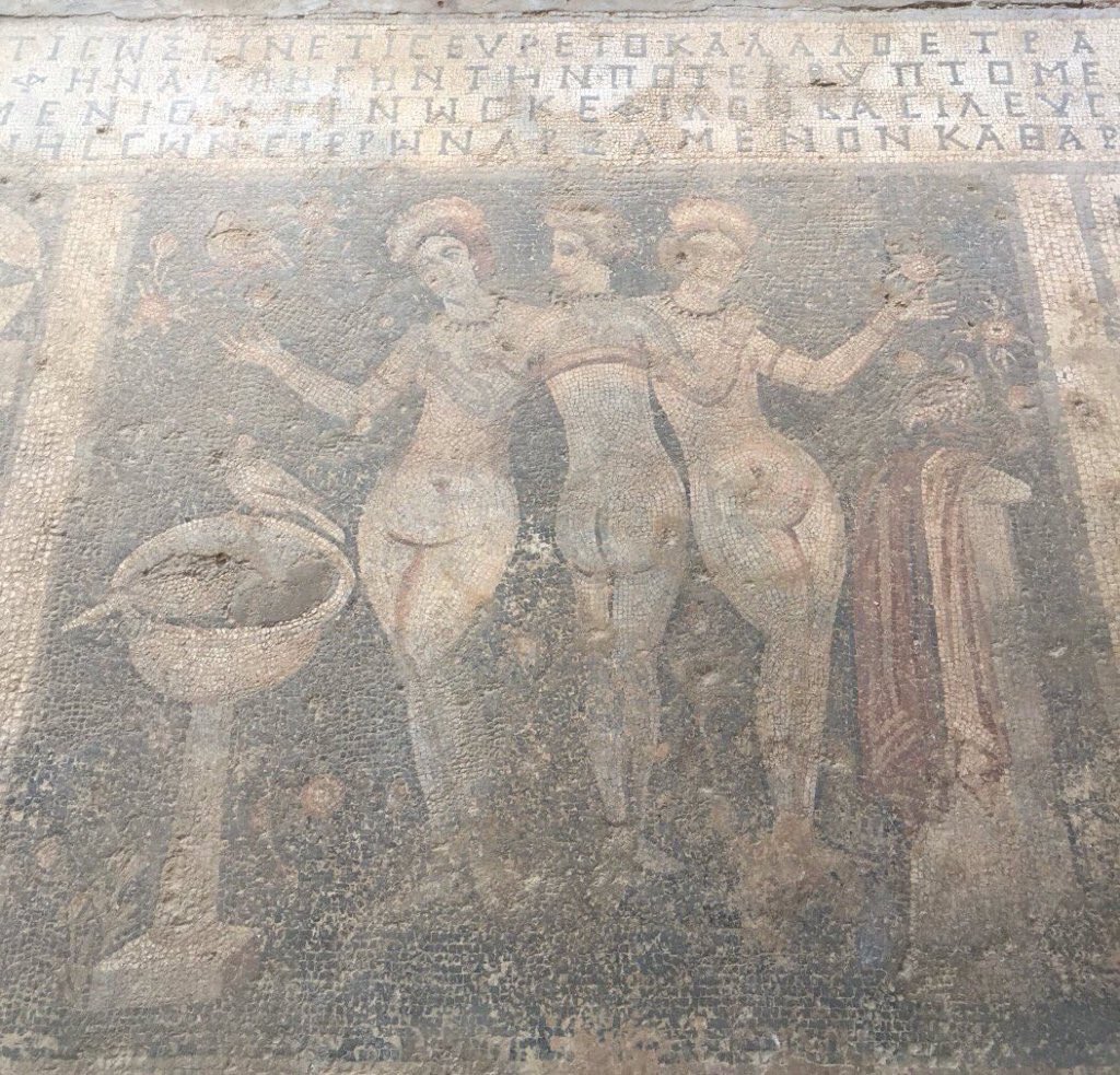 #Narlıkuyu'dan #Üçgüzeller sizlere sağlık, başarı, mutluluk ve bol seyahat dolu bir 2017 diliyor. #Olba #Mersin #HappyNewYear