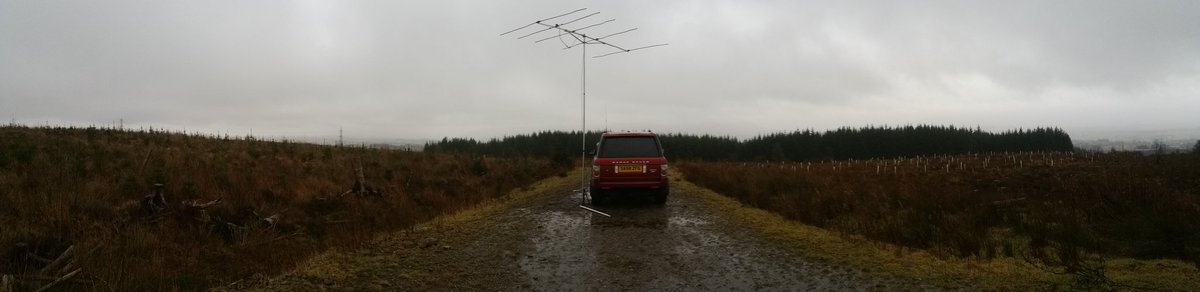 MM0ZFG's tweet photo. Reduced 6m antenna height due to 🌬 with @m1bxf https://t.co/z8Zc1mBxck