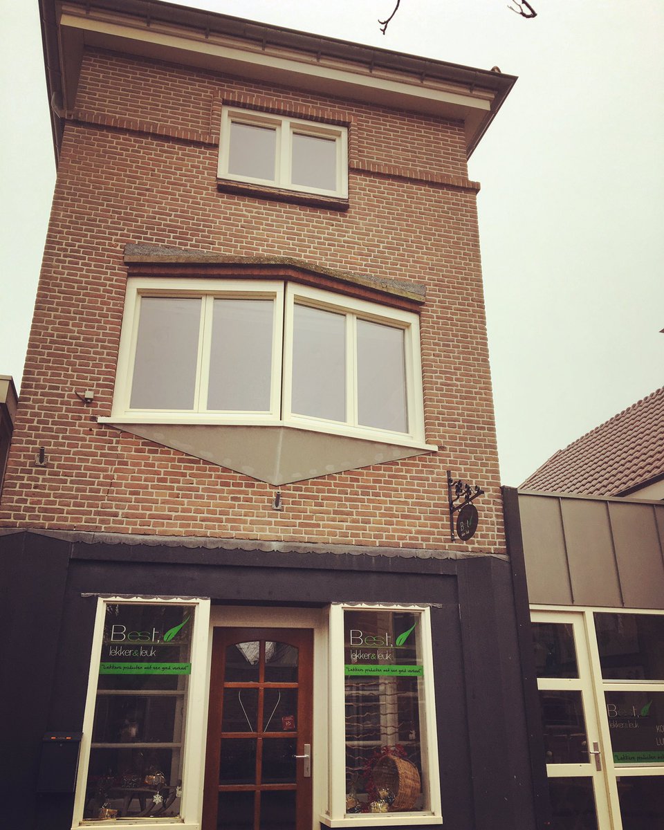 Ivm stoppen <a href="/BestLeuk/">Best, Lekker & Leuk</a> per 14-1-2017 te Huur incl. inventaris excl vaste lasten: 1500 euro p/maand. (Koop bespreekbaar). Eshoekman@gmail.com