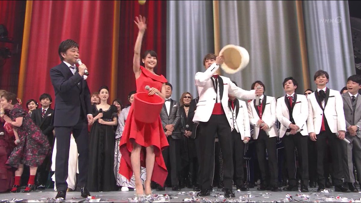 Nhk紅白 視聴者投票 白組圧勝 会場審査 白組圧勝 ということで優勝は紅組です Togetter Nhk紅白 視聴者投票 白組圧勝 会場審査 白組圧勝 ということで優勝は紅組です Togetter