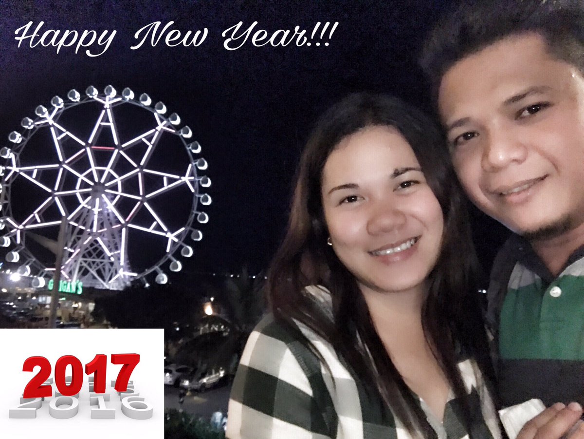 sirjerwin's tweet photo. Happy New Year everyone!!! 😃✔️💯🌟💫💥✨ -Garwin #LipadKapuso2017 #HappyNewYear #FirstNewYearTogether https://t.co/JV1Ntw7zA6