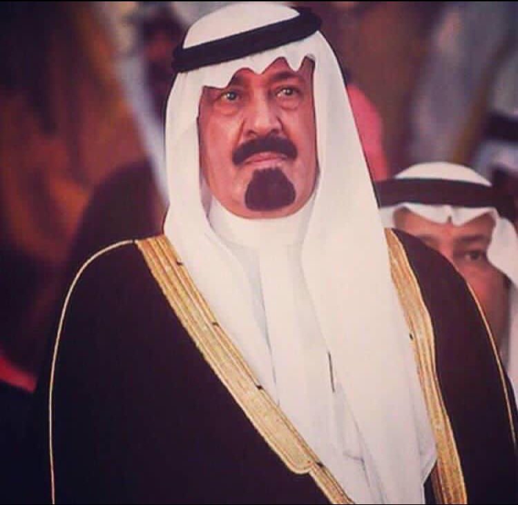 q007qh's tweet photo. #ذكري_وفاه_الملك_عبدالله 

لم تكن ملك فقط كنت اب لشعبك 
رحمك الله ابا متعب الى جنات الخلد بإذن الله. https://t.co/nXTPpPr0FI