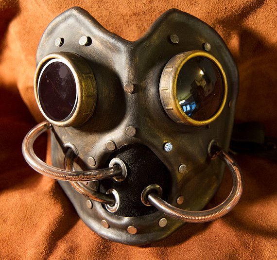dont forget your [industrial horror] mask

etsy.com/listing/152722…