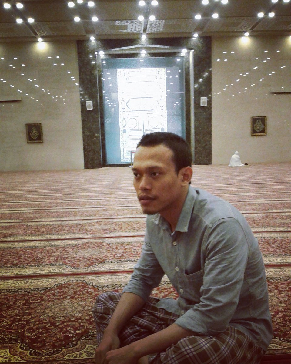 Labirin vanTahes tweet media