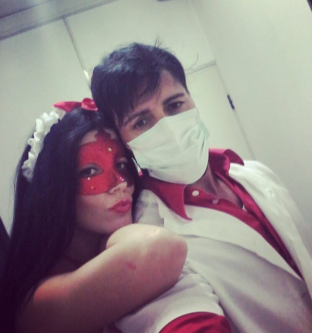Come&ccedil;o 2017  bem Hott :)  boas entradas para todos     beijinhos @doll_lilydoll1 https://t.co/d5eGkn