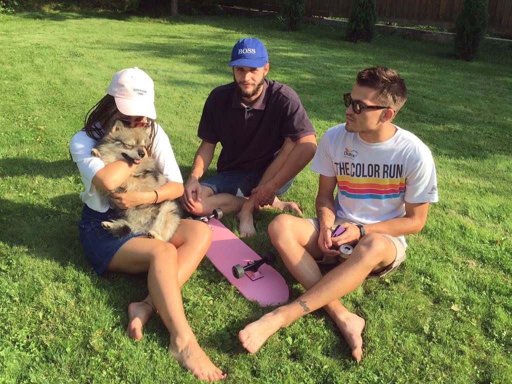 SOLONOVICHYO's tweet image. 